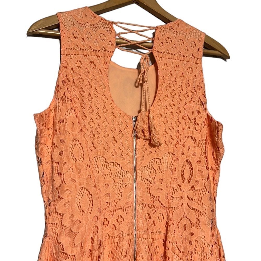 Lace Dress Junior's Size Large Coral Floral Sleeveless NEW - Picture 6 of 9